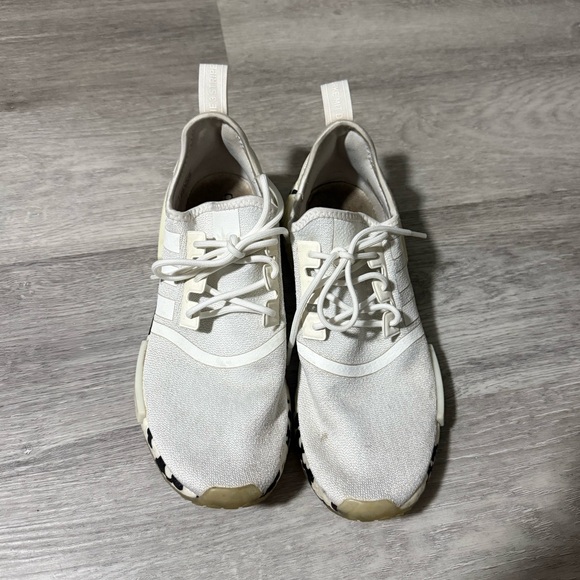 Adidas NMD R1 - Picture 2 of 2